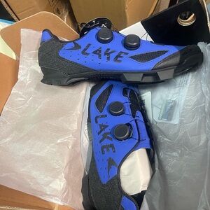 Lake Men's Blue Athletic Shoes
